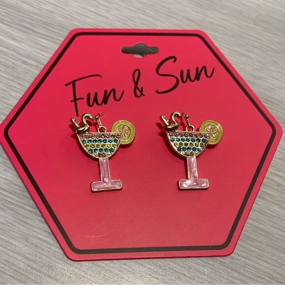 Sun & Fun Jewelry - Fun & Sun Cocktail Earrings